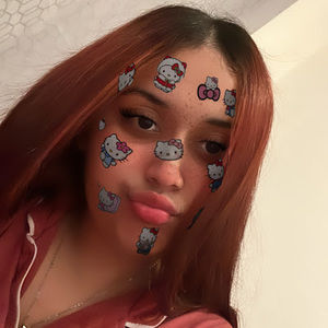 Meet your Posher, Yesica